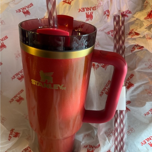 Collectible “Red Tinsel” 40oz Flowstate Tumbler NIB GLITTERY Red- 2 x-tra straws - Picture 2 of 10